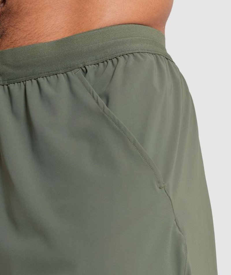 Short Gymshark Studio Shorts Verde Oliva | TNRIU5694